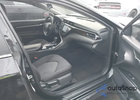 2019 Toyota Camry Le из США, поврежденный, VIN 4T1B11HK0KU758526